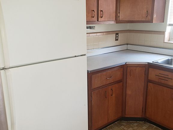 4th image of 3786 Wilmar Dr APT 1