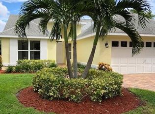 9170 Butterfly Ct, Fort Myers, FL 33919