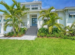 515 Cummings St, Sarasota, FL 34242