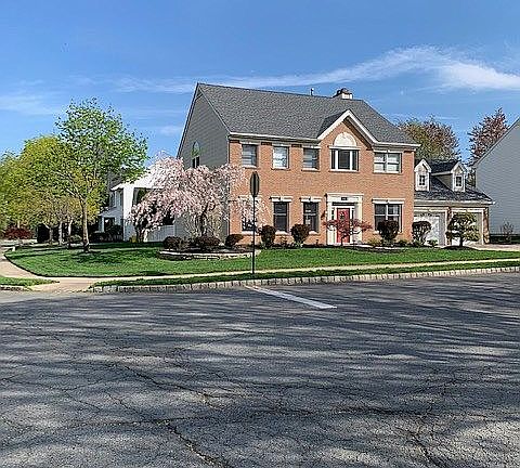 3rd image of 22 Lehigh Dr