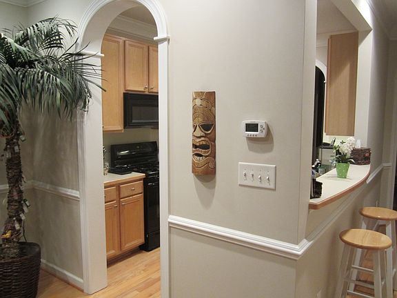 4th image of 503 Presque Isle Ln #500