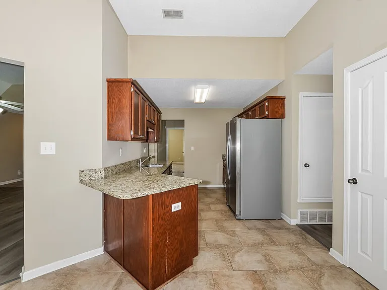 7218 Durango Dr — Photo 9