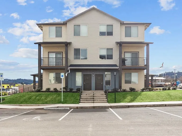 Lark View Village — Photo 27