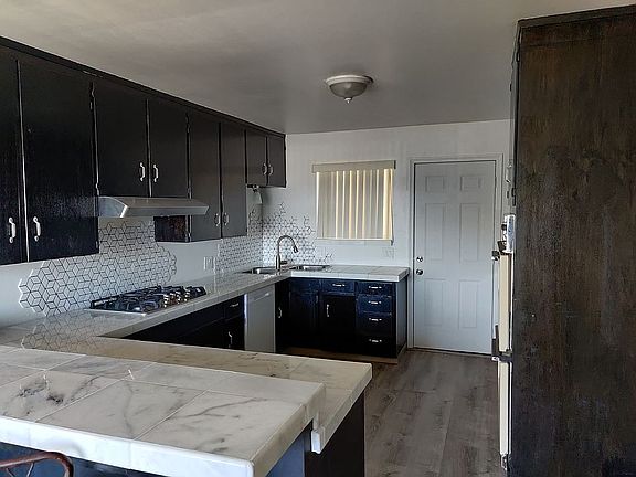 5 Kitchen