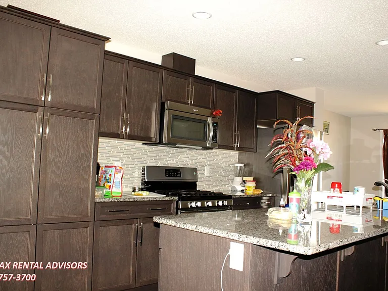 308 Watt Blvd SW — Photo 2