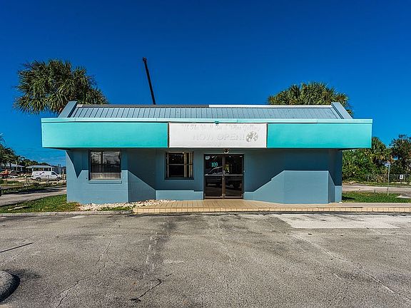 2nd image of 109 N Causeway New