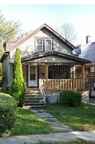 14 Midway Ave Photo 1