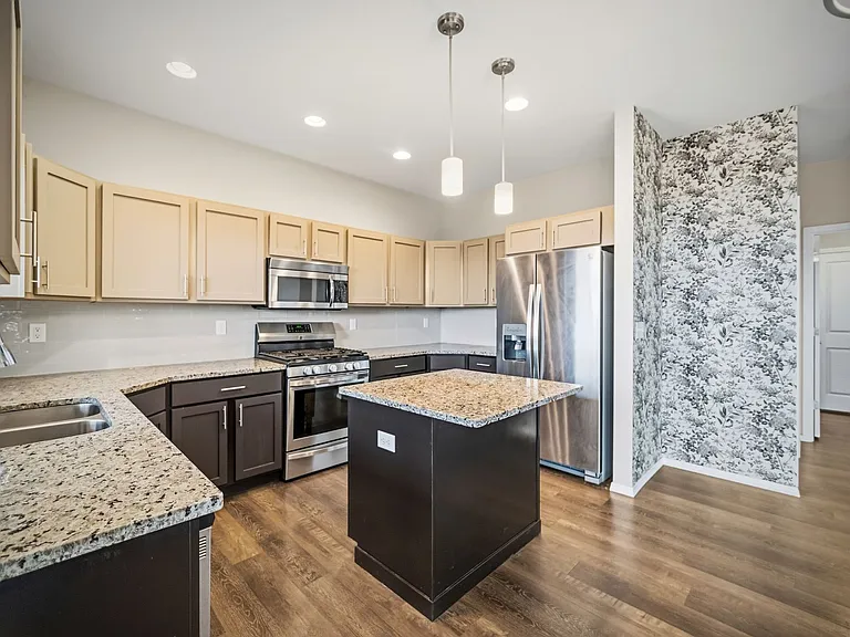 8411 N James Ct — Photo 53