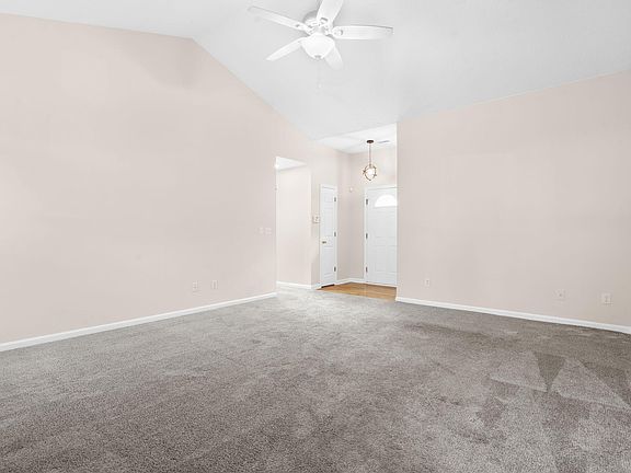 4th image of 1311 Lantern Rd