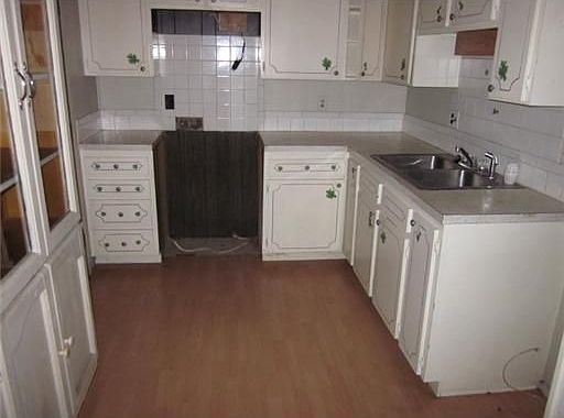 5th image of 10 Donington Ln