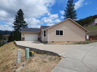 1333 NE Ballard Ct, Myrtle Creek, OR