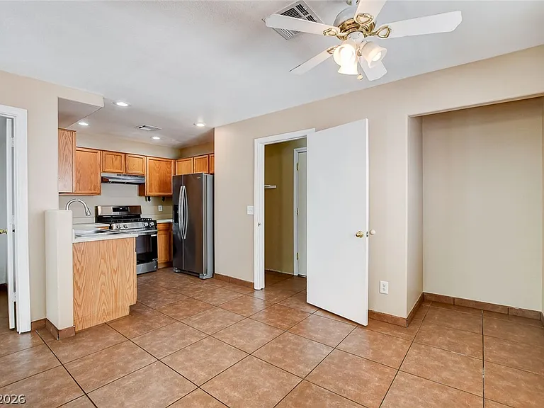 3290 Dragon Fly St — Photo 13