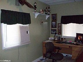 3rd image of 3005 Trenton St