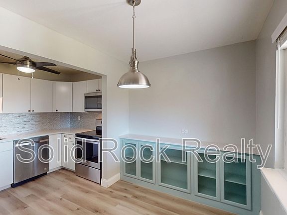 2nd image of 434 Valley Hi Cir
