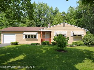 93 Poricy Ln, Red Bank, NJ 07701