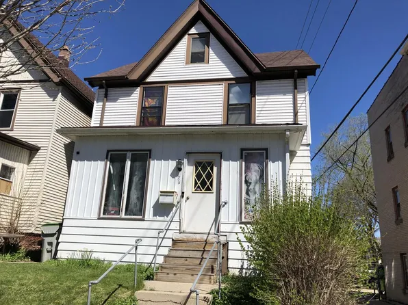 1714 East Newport AVENUE, Milwaukee, WI 53211