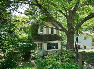 502 Main St, Lyndora, PA 16045