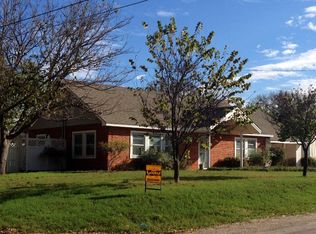 509 E Ayers Ave, De Leon, TX 76444