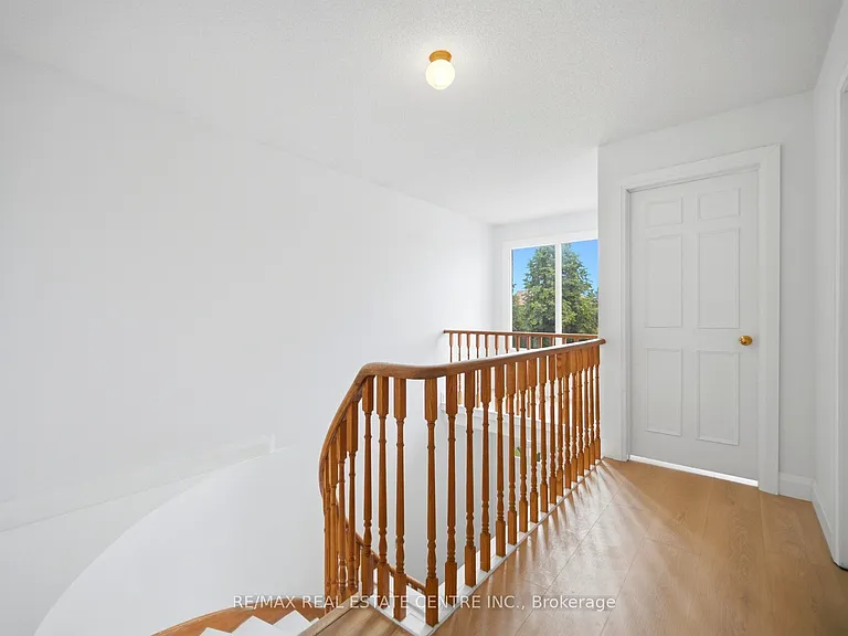 4676 Owl Cir — Photo 28