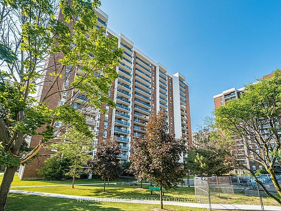 2nd image of 21 Knightsbridge Rd #407