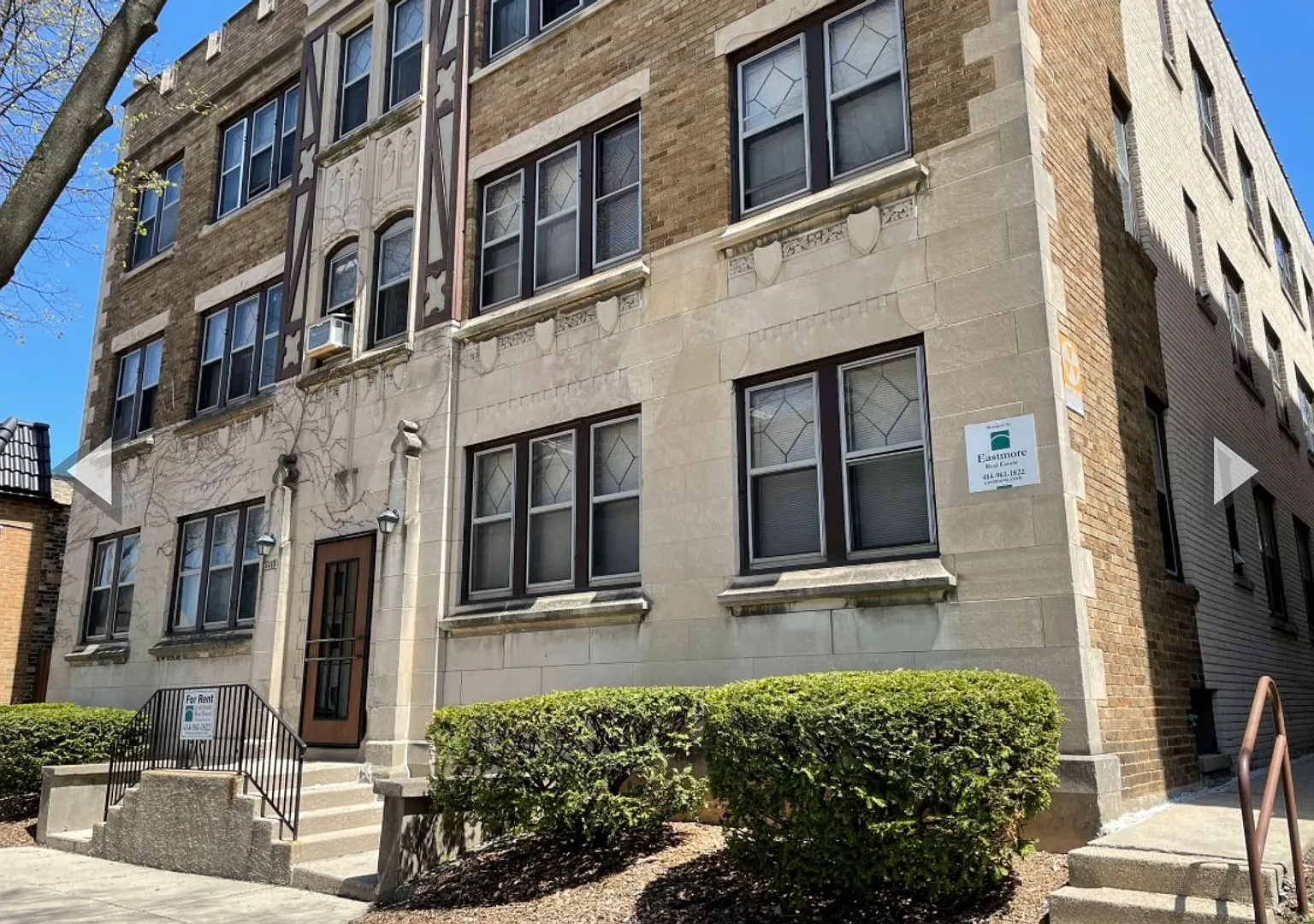 4480 N Oakland Ave — Photo 1