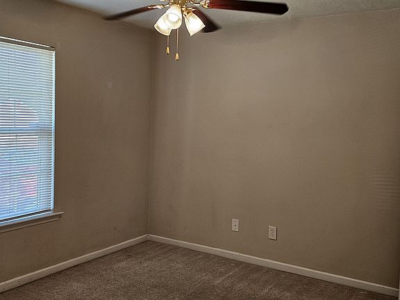 3rd image of 112 Brandimere Dr