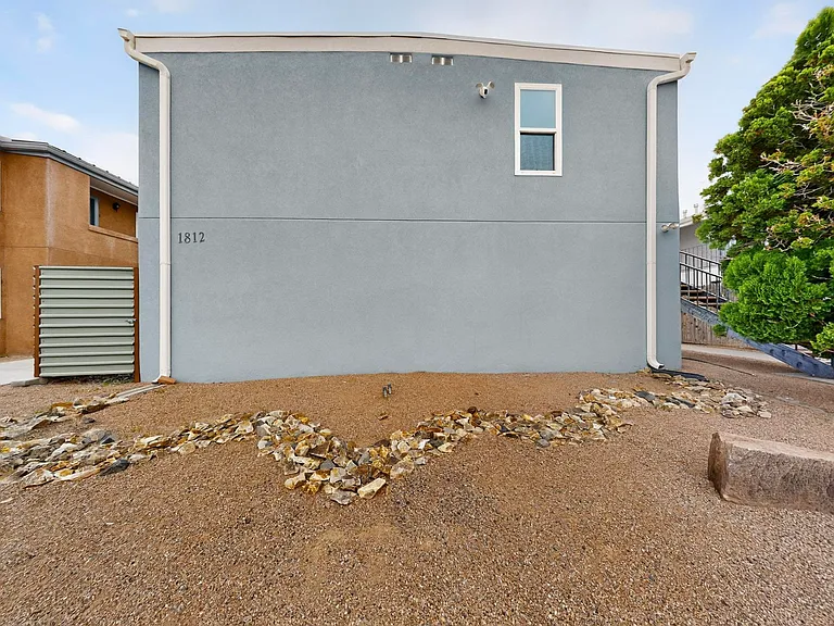 1812 Buena Vista Dr SE #4 — Photo 38
