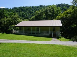 9677 Procious Maysel Rd, Procious, WV 25164