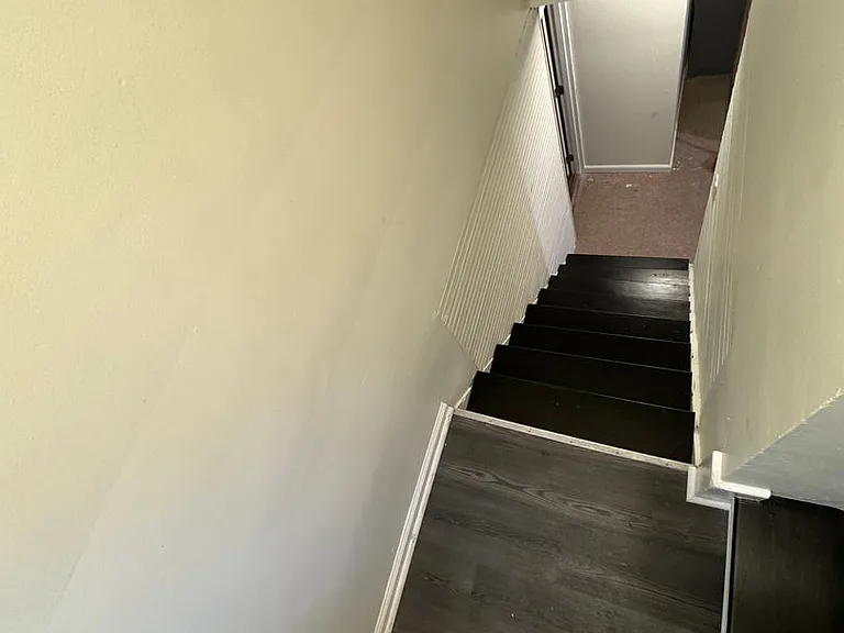 2816 N Main St — Photo 16