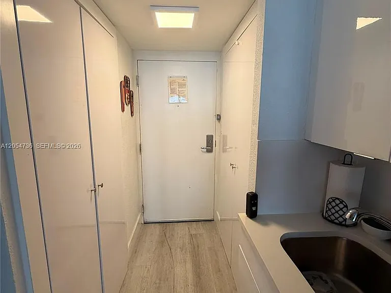 19201 Collins Ave #1126 — Photo 18