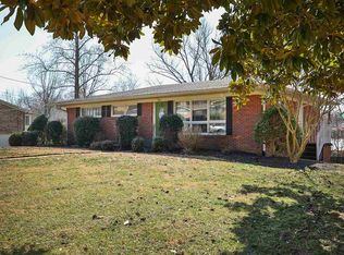 380 Forrest Hill Dr, Huntingdon, TN 38344