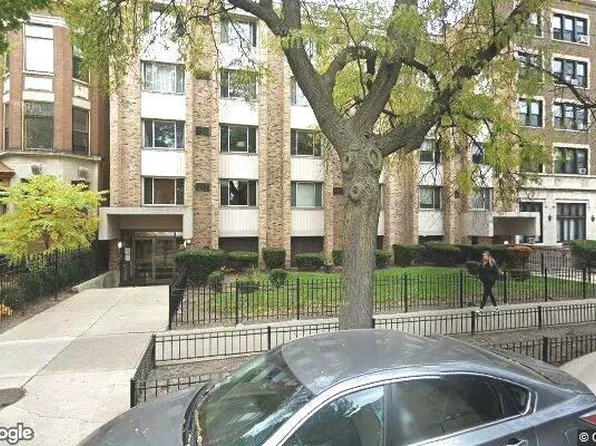 510 W Fullerton Pkwy APT 303, Chicago, IL 60614