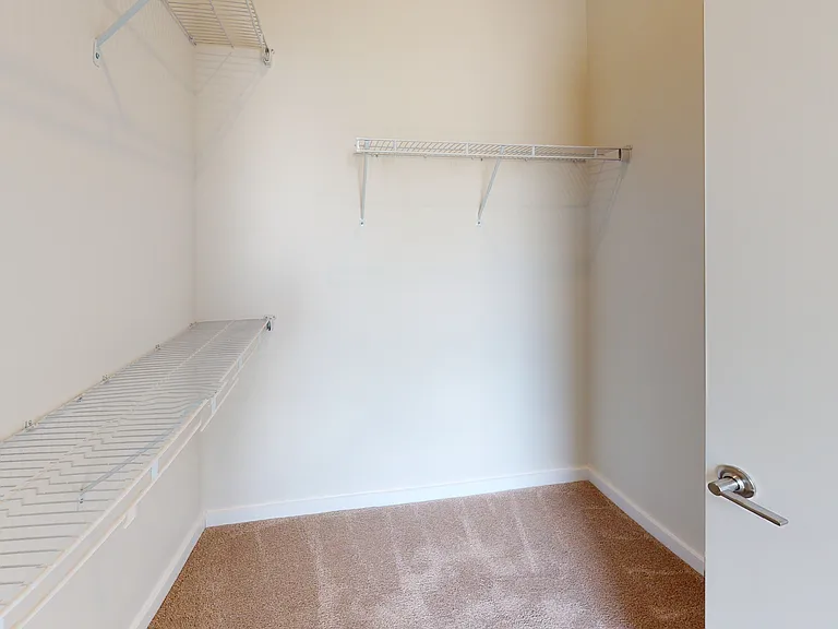 109 Walnut Ave #306 — Photo 8