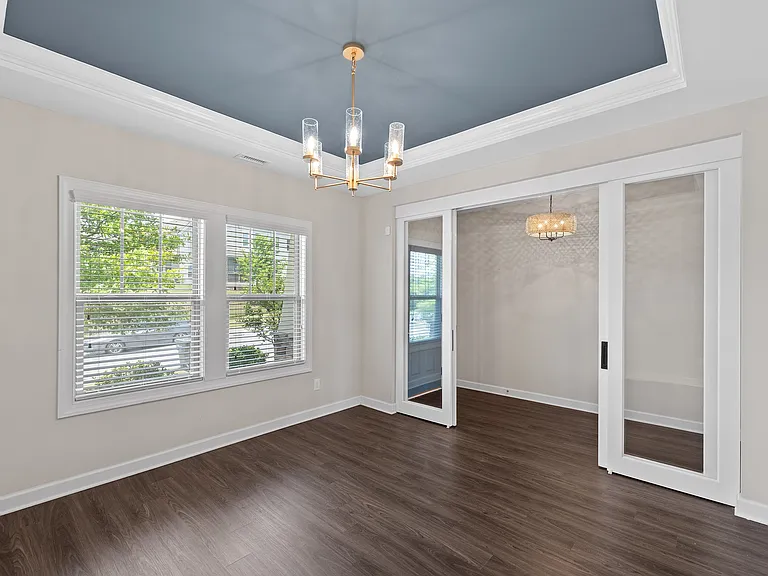 1004 Tarsnet Ln — Photo 10
