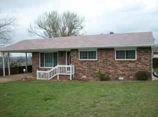 601 Crossbow Rd, Huntsville, AR 72740