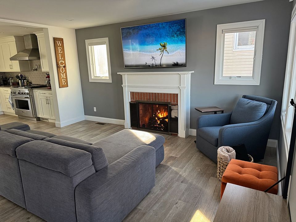 1st image of 17 Prospect St