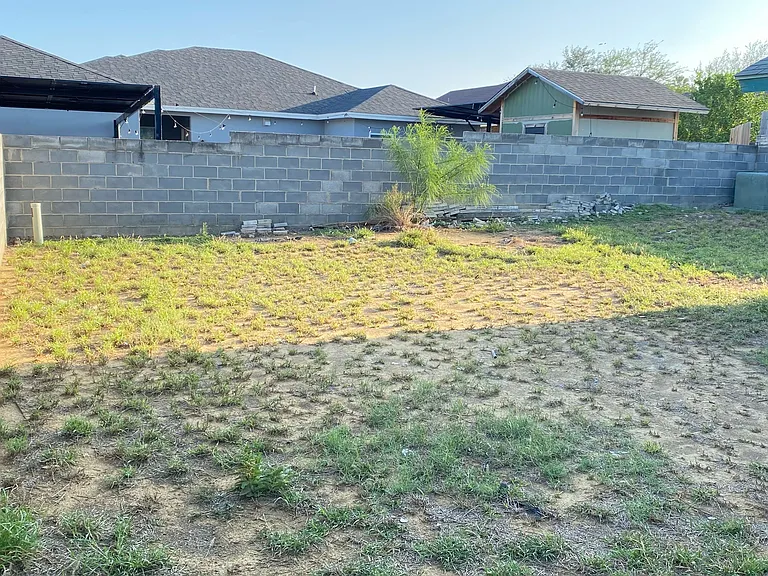 3919 Calle Mazatlan — Photo 19