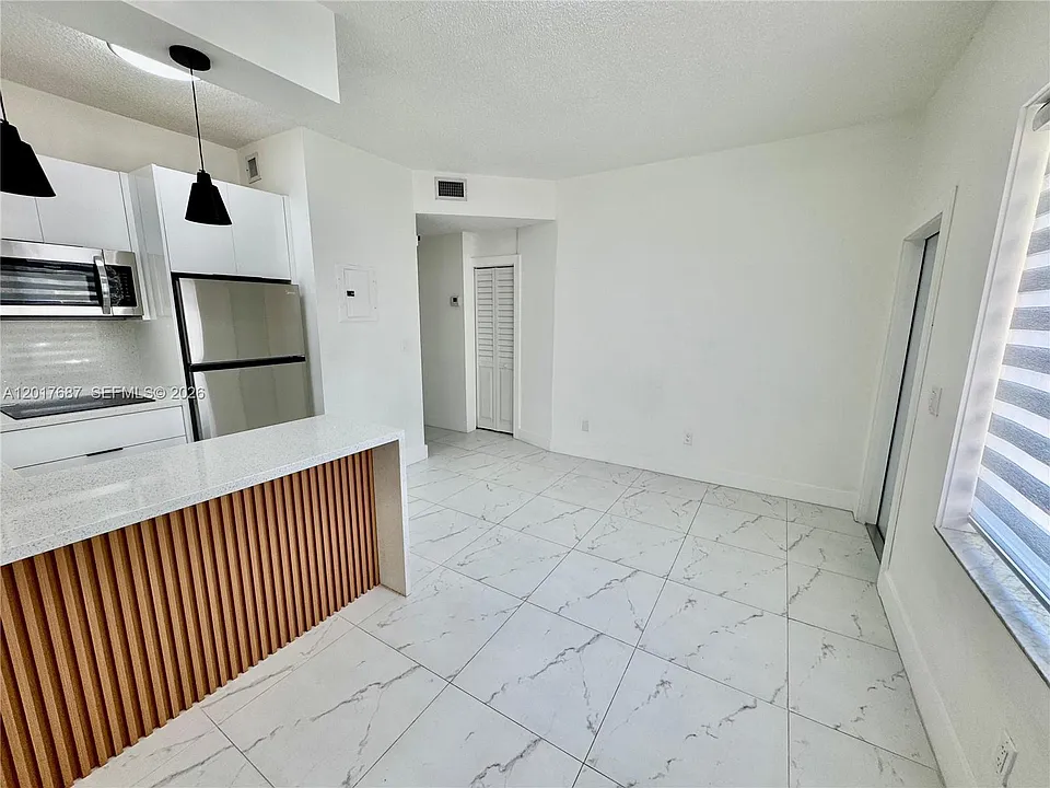 421 NW 13th Ave #A