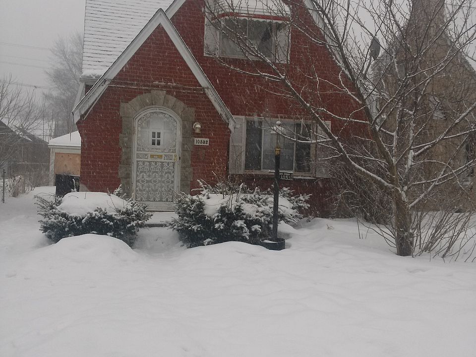 Nice big Brick Bungalow.