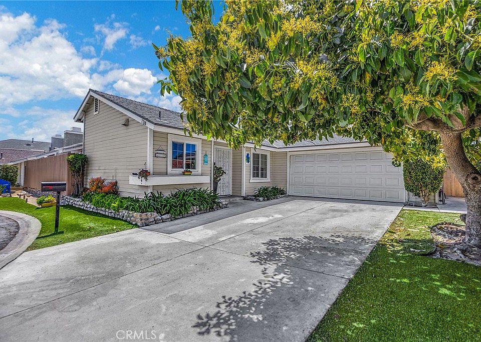 1st image of 7708 Newcastle Ct