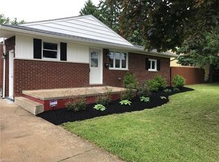 734 Whipple Ave, Campbell, OH