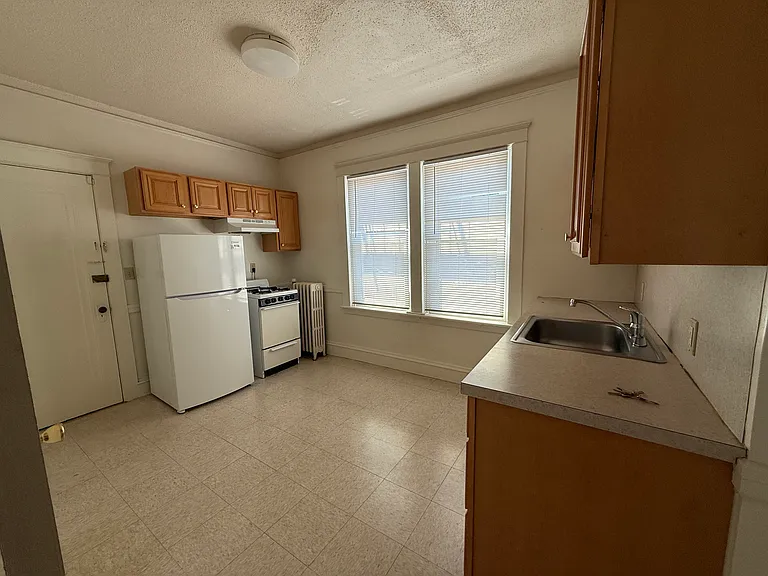 111 Medway St #17 — Photo 5