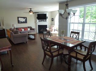6118 Hedgecock Cir APT 2C, High Point, NC 27265