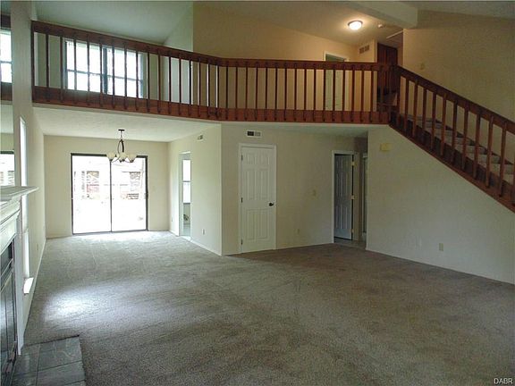 4th image of 8971 Willowgate Ln