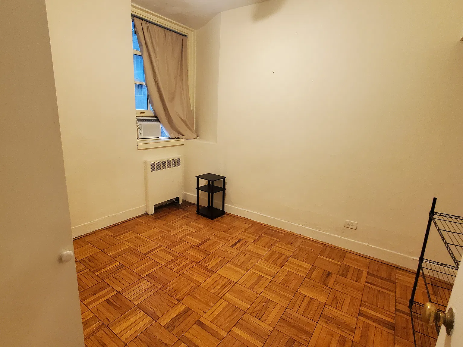 517 East 77th Street — Photo 4