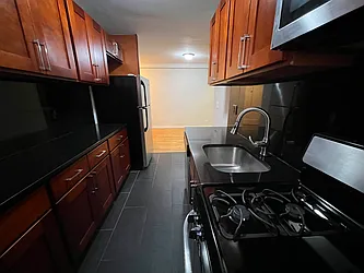 Rented by Sterea Agency