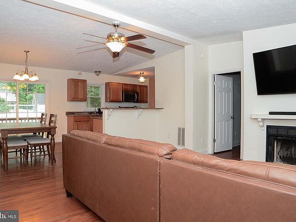 5th image of 12846 Homestead Ln