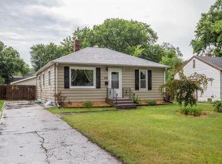 1526 Broadway N, Fargo, ND 58102