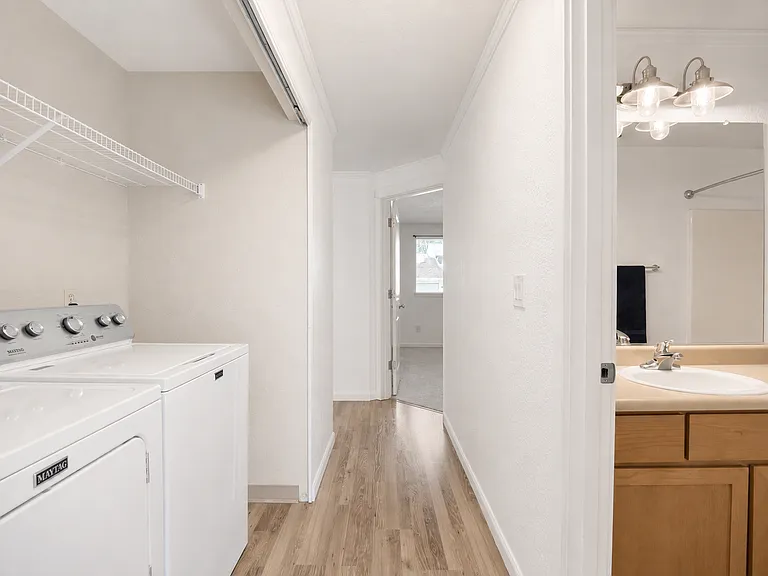 510 SE 157th Ave #35 — Photo 14
