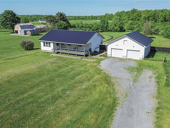 3rd image of 24511 Plank Rd